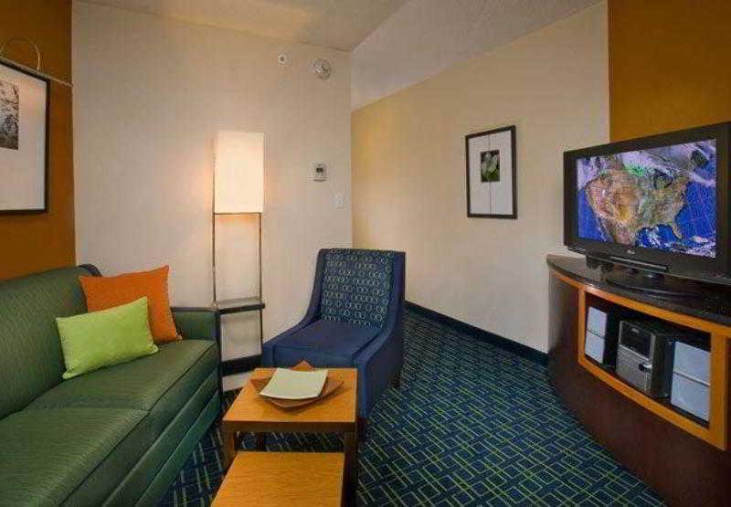 Fairfield Inn And Suites Flint Fenton Esterno foto